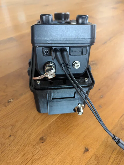 Hộp rugged di động cho Icom IC-705 - Image 4