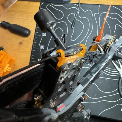 Giá đỡ anten TBS RX Nano cho drone IT'S FPV ERA 5 (TPU)