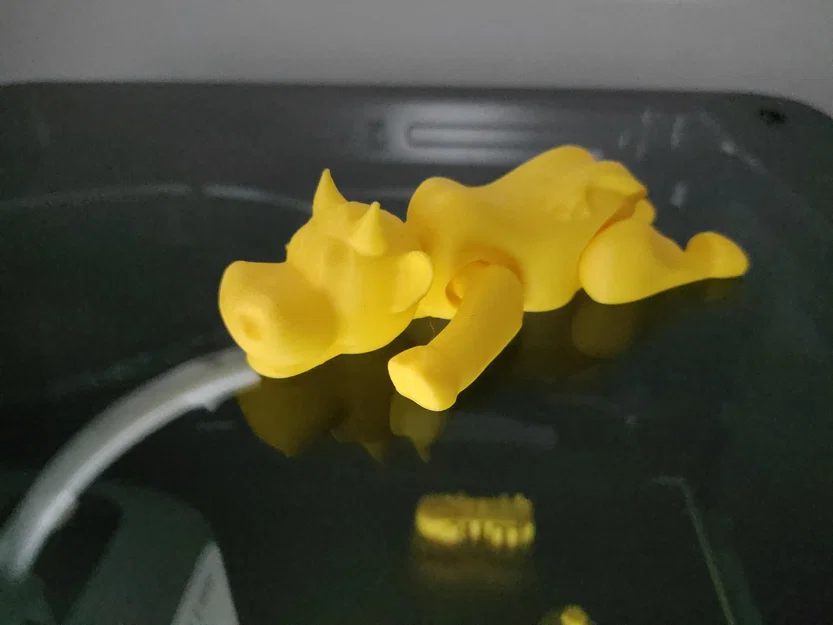 Giá đỡ điện thoại bò cute khớp nối (Articulated Cute Cow Phone Stand) - Image 8