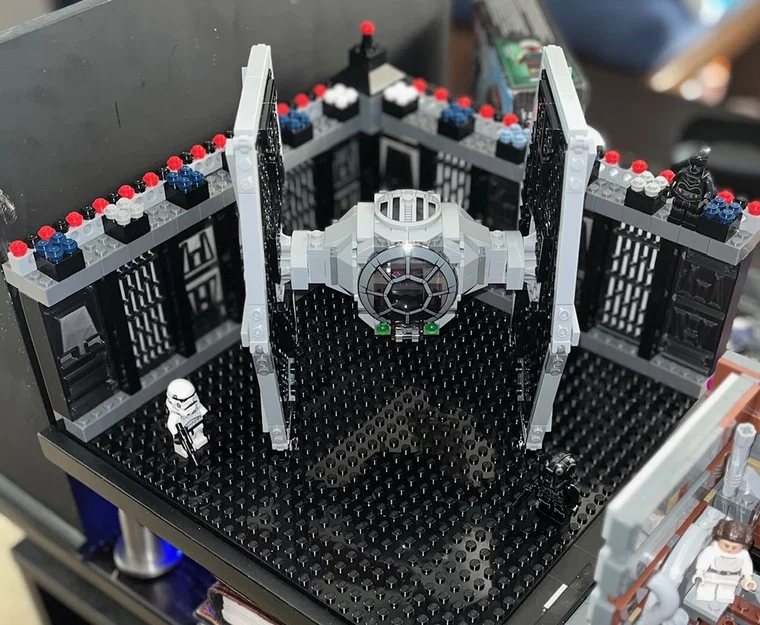 Khối Lego tường Death Star (Star Wars) – Star Wars Death Star Walls Lego Blocks - Image 1