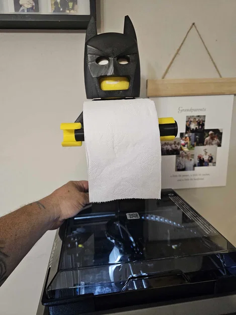 Giá treo giấy vệ sinh hình nhân vật Batman độc đáo cho phòng tắm - Image 5