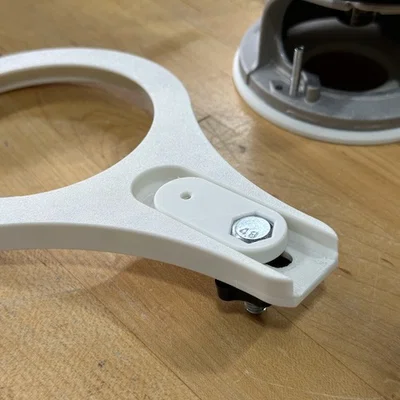 Cữ cắt vòng tròn cho router Dewalt (Dewalt router circle jig)