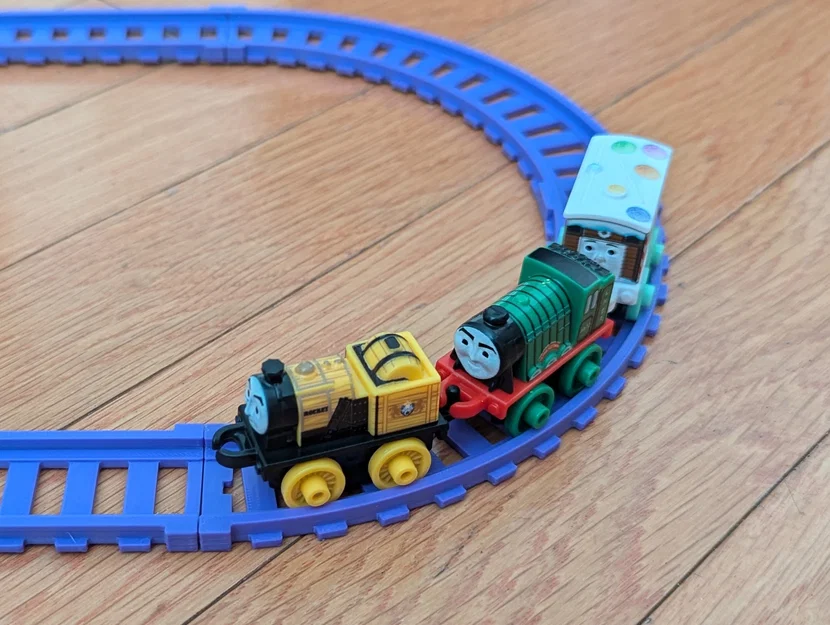 Đường ray Thomas and Friends Minis Track - Image 1