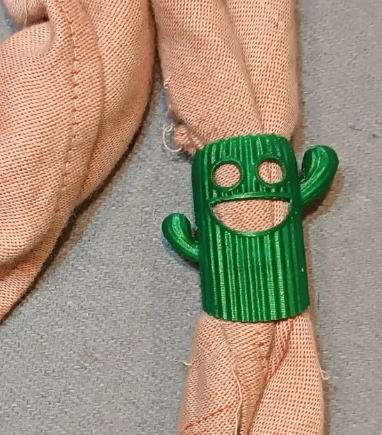 Vòng giữ khăn quàng 3D hình xương rồng Smiling Cactus cho hướng đạo - Image 1