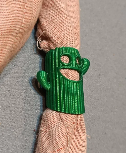 Vòng giữ khăn quàng 3D hình xương rồng Smiling Cactus cho hướng đạo - Image 3