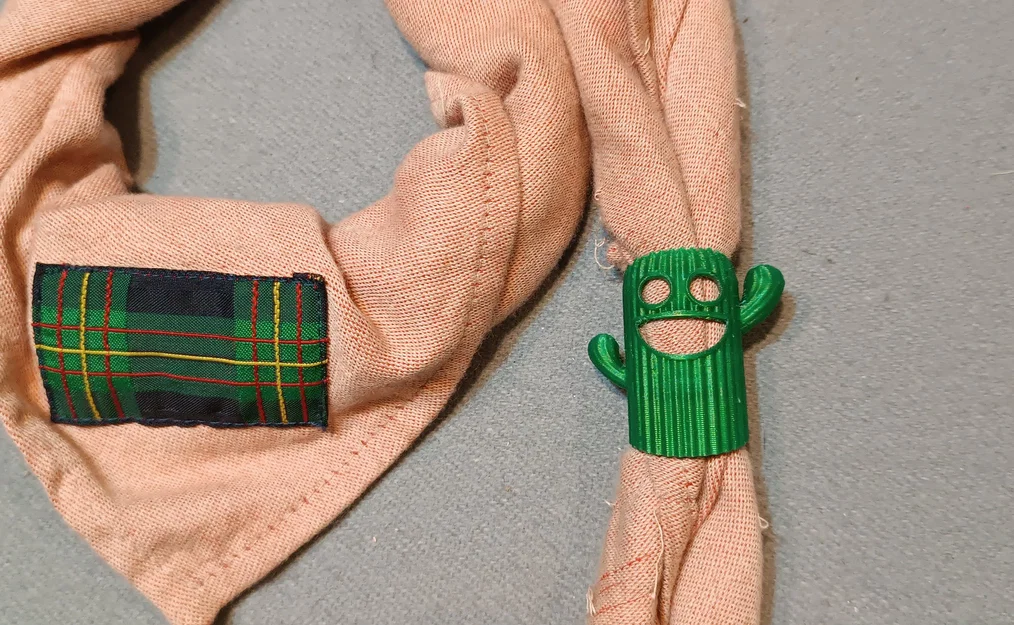 Vòng giữ khăn quàng 3D hình xương rồng Smiling Cactus cho hướng đạo - Image 4