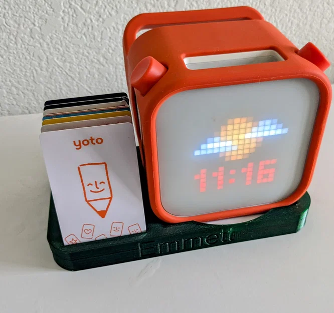 Đế Sạc Không Dây Tích Hợp Khay Đựng Thẻ Cho Yoto Player - Image 1