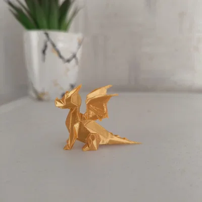 Mô hình rồng nhỏ Lowpoly dễ thương để bàn cực chất