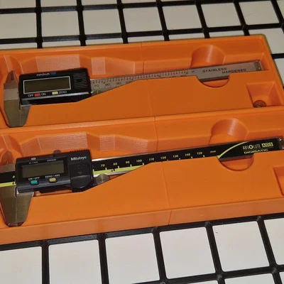 Hộp Gridfinity half-pitch xếp chồng cho thước cặp 150mm, có ngăn pin