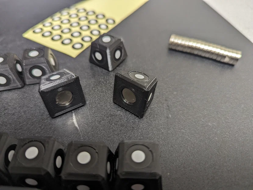 Marker Kim Tự Tháp cho 3D Scan (3D SCAN PYRAMID MARKERS) - Image 4