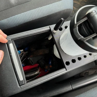 Khay để ly Citroen Berlingo cho hộp chứa đồ trung tâm