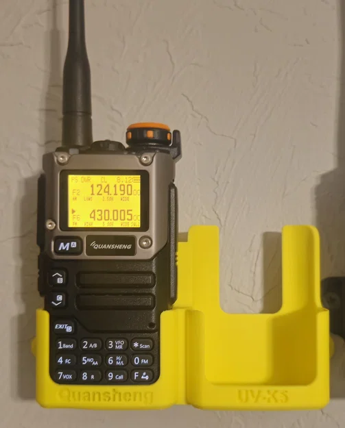 Giá treo tường tiện dụng cho bộ đàm Quansheng UV-K5 (File in 3D) - Image 1