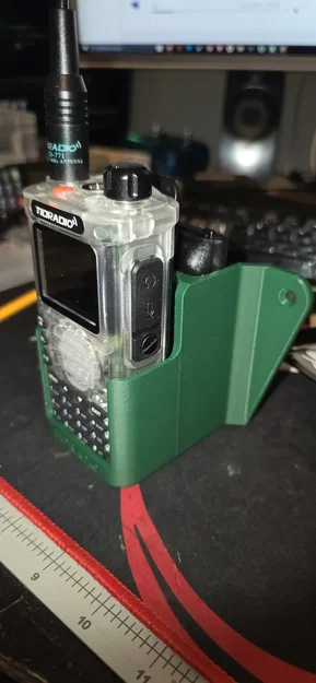 Giá treo tường Tidradio TD-H8 kèm ngăn cất pin dự phòng phía sau - Image 2