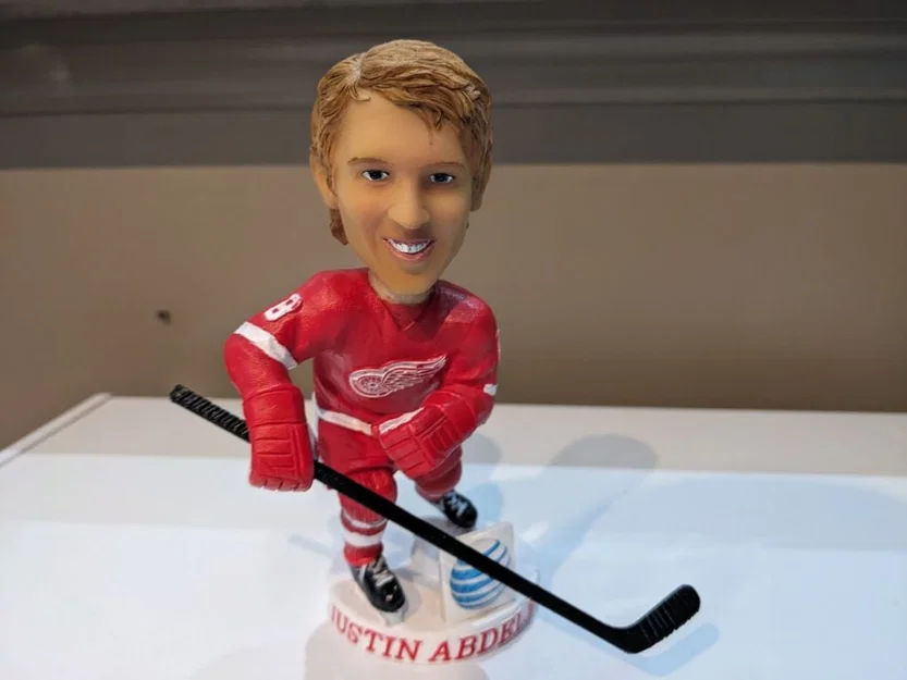 Gậy khúc côn cầu thay thế cho mô hình Bobblehead (Justin Abdelkader) - Image 1