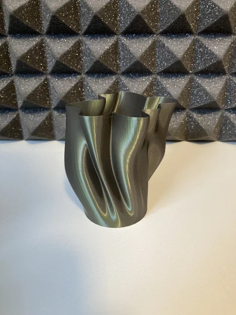 Mẫu bình hoa xoắn ốc (Spiral Vase) in 3D cực đẹp và dễ in - Image 1