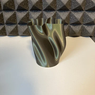 Mẫu bình hoa xoắn ốc (Spiral Vase) in 3D cực đẹp và dễ in