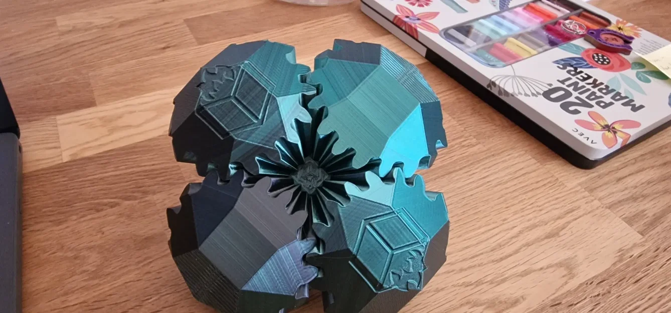 Gear Rhombo (đồ chơi fidget bánh răng) - Image 1