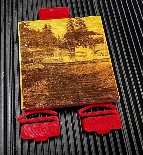 Kẹp cố định gỗ/giấy lên bàn laser Snapmaker - Image 1