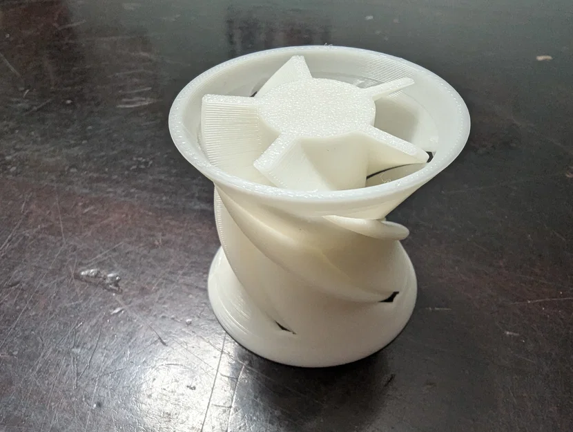 Đồng hồ cát “Impossible Passthrough” - Image 1