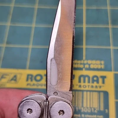 Leatherman Wave Thumb Stud - Press Fit (có khoét rãnh)