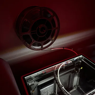 Giá treo cuộn nhựa in 3D gắn tường tiện lợi