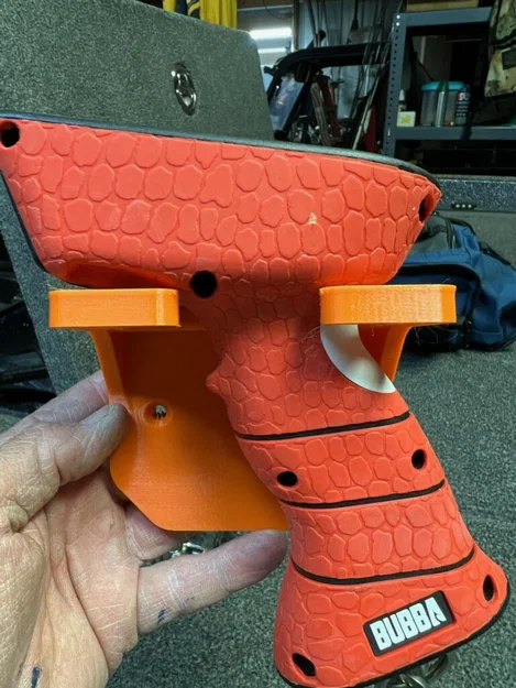 Giá treo máy đo trọng lượng cá Bubba Fish Scale tiện lợi - Image 1