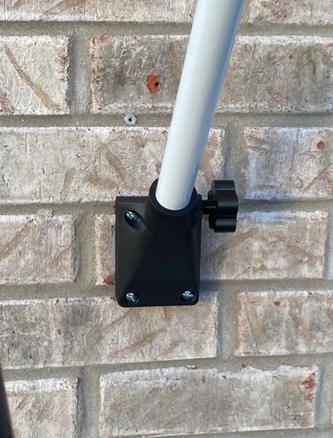 Giá Đỡ Cột Cờ 1" Heavy Duty Có Vít Retention (Mount/Holder) - Image 1