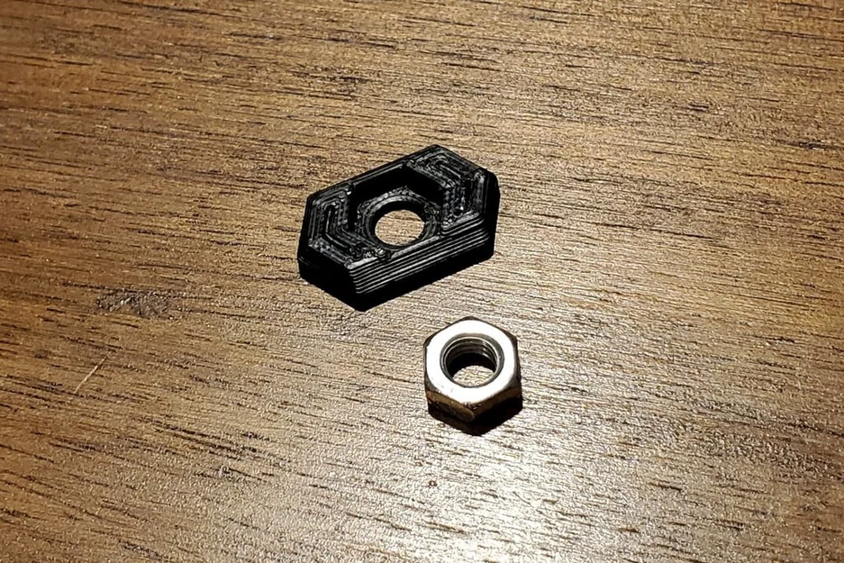 Adapter T-nut M4 cho V-slot nhôm, tương thích Neptune 3 Pro/4 Pro - Image 1