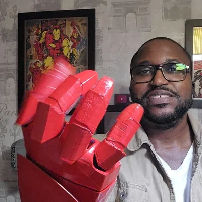 Tự in 3D găng tay Iron Man MK6 với Repulsor siêu chất