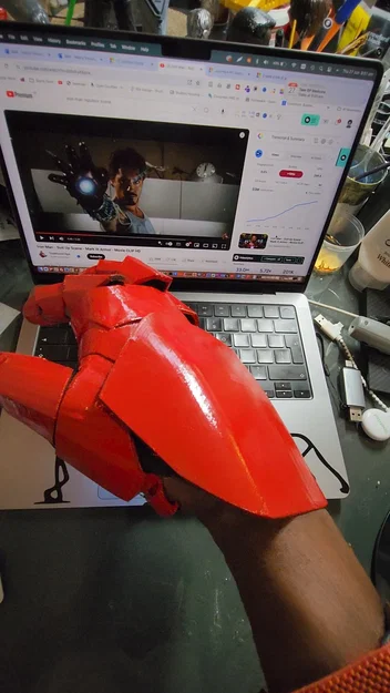 Tự in 3D găng tay Iron Man MK6 với Repulsor siêu chất - Image 5