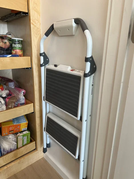 Giá đỡ treo tường cho ghế thang Gorilla Ladders GLS-2-2 - Image 1