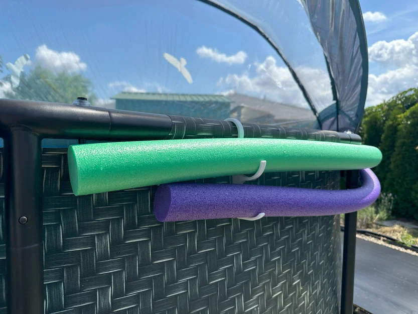 Móc treo ống xốp hồ bơi Pool Noodle Hook cho Intex, Bestway - Image 2
