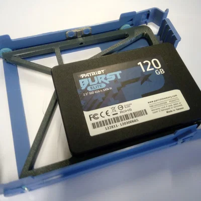 Rámeček (konverze) 3.5" HDD sang 2.5" SSD/HDD adapter