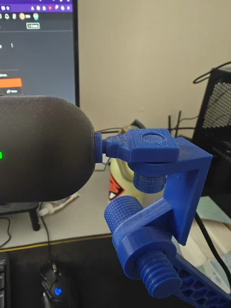 Ngàm chuyển đổi Razer Seiren Mini Microphone tự in 3D tiện lợi - Image 1
