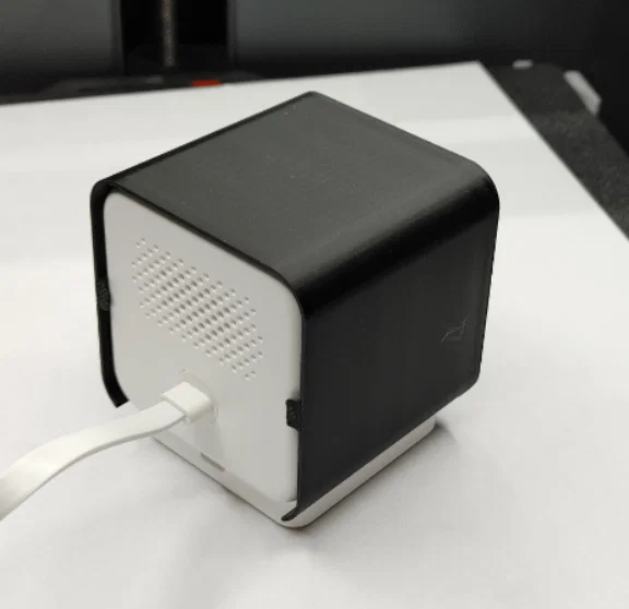 Vỏ bảo vệ Wyze Cam v4 màu đen - Phụ kiện in 3D cá tính - Image 2