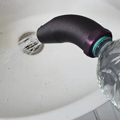 Đầu tưới cây gắn chai nhựa 1.5L phiên bản mới - Phụ kiện in 3D tiện lợi