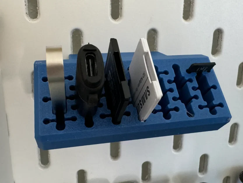 Giá treo USB và thẻ nhớ cho bảng IKEA Skadis (T-Clip Mini) - Image 1