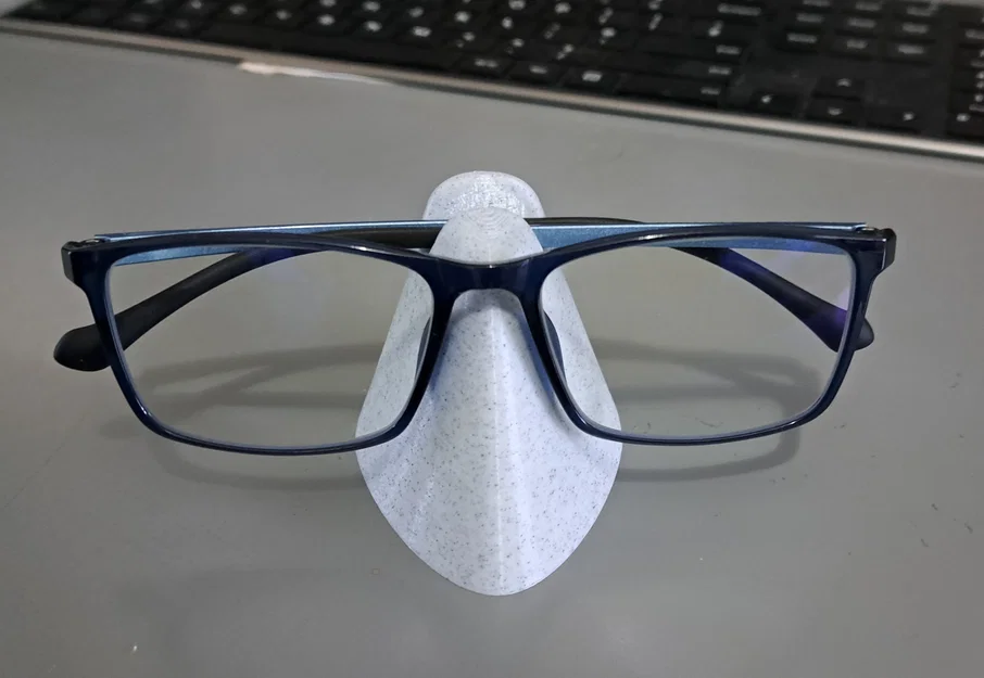 Giá đỡ kính (Glasses Stand) tối giản để bàn - Image 2