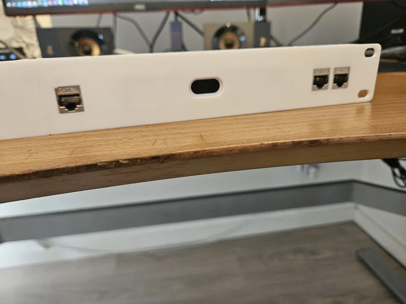 Khay gắn Rack 1U cho Unifi Cloud Gateway Ultra (UCG-Ultra) kèm khe Keystone - Image 4