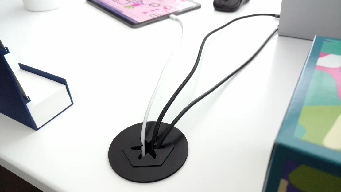 Grommet bàn làm việc: vừa trang trí vừa tiện dụng - Image 3