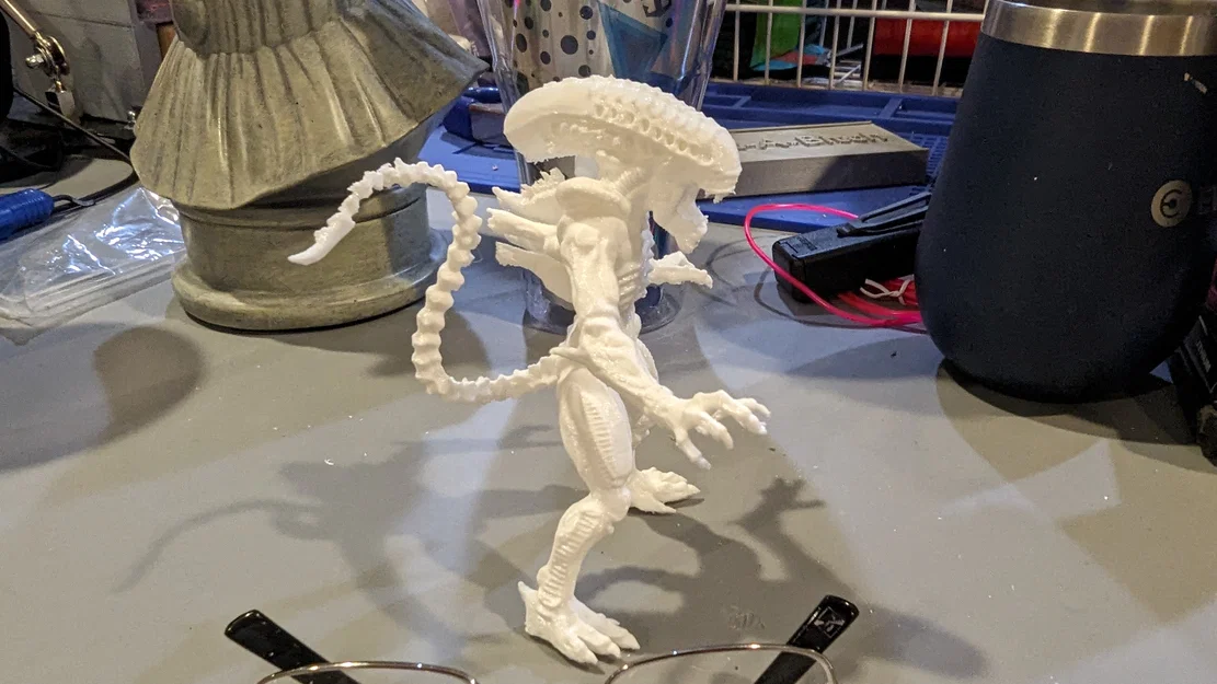 Alien Xenomorph đứng (Aliens xenomorph standing) - Image 6