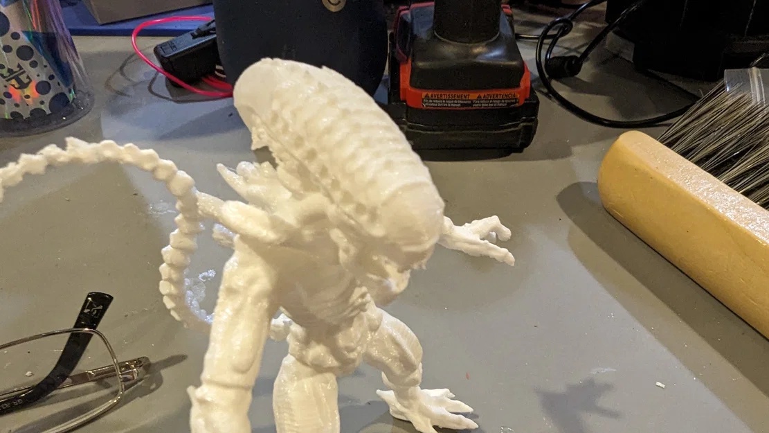 Alien Xenomorph đứng (Aliens xenomorph standing) - Image 9