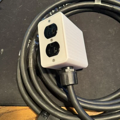Hộp ổ cắm di động (Portable Outlet Box)