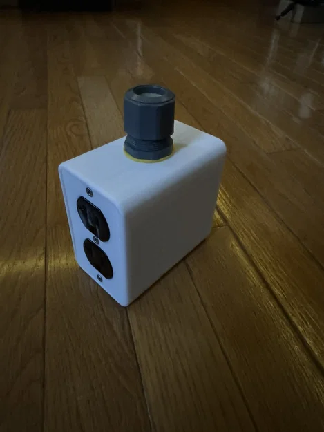 Hộp ổ cắm di động (Portable Outlet Box) - Image 2