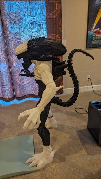 Alien Xenomorph đứng (Aliens xenomorph standing) - Image 11