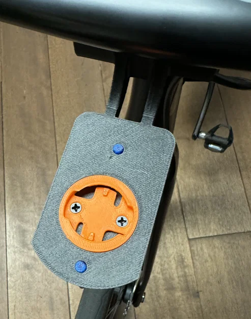 Mount Aero Wahoo Elemnt Roam cho cockpit Canyon H11 (out-front, twist mount) - Image 1