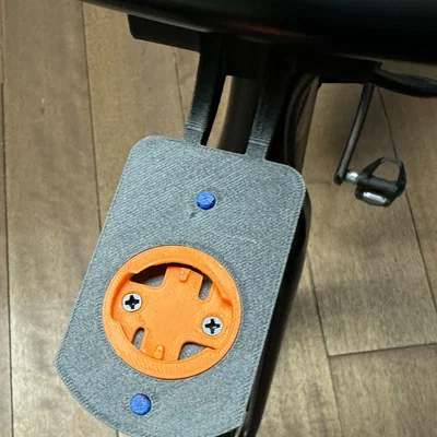 Mount Aero Wahoo Elemnt Roam cho cockpit Canyon H11 (out-front, twist mount)