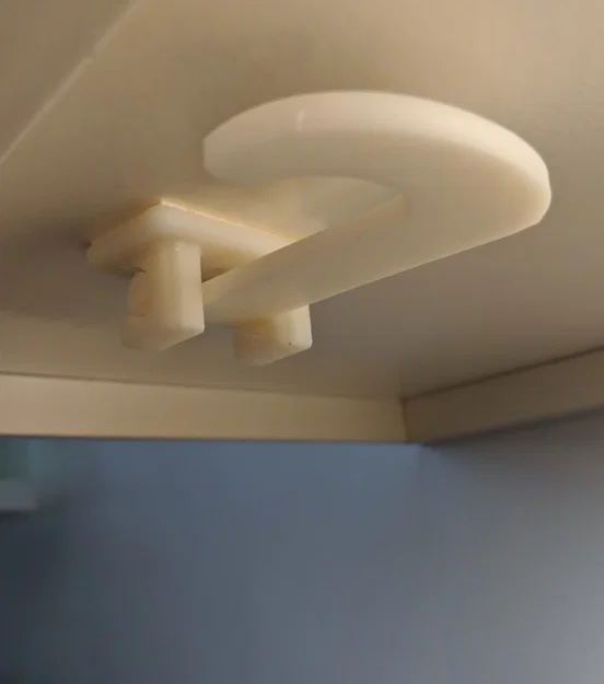 Móc Treo Chuối Gập Gắn Dưới Tủ (Bản Làm Dày) - Image 3