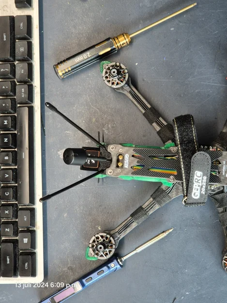 GEPRC MK5D (Mark5) - Mount GPS M10 cho DJI O3 / ELRS - Image 2