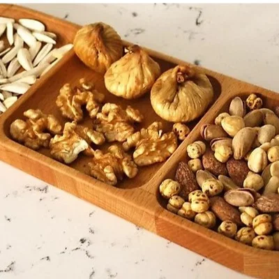 Khay đựng đồ ăn vặt 3 ngăn tiện lợi cho phòng khách
